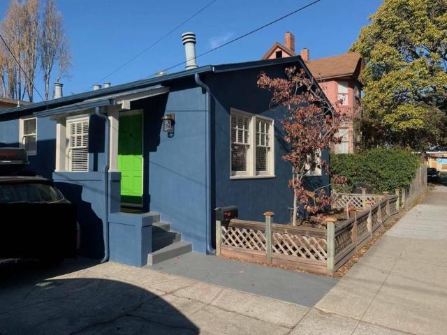 Condo for rent in Berkeley