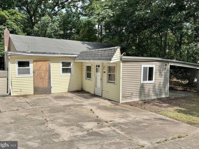 House for sale in Waterford Works, New Jersey