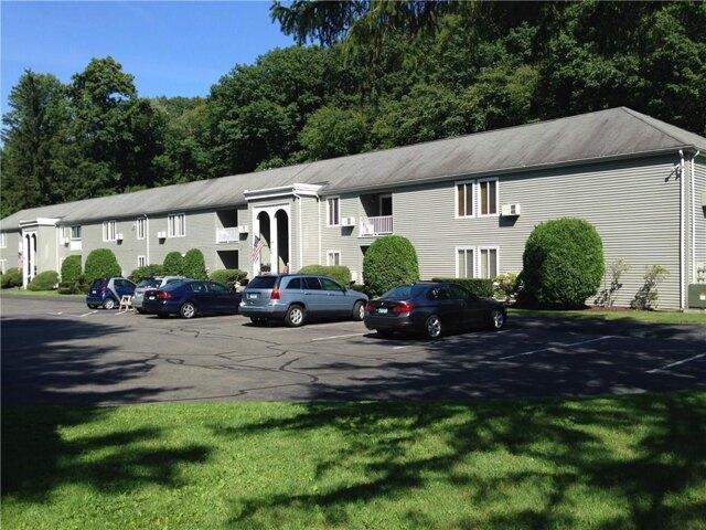 Condo for sale in Bethel, Connecticut