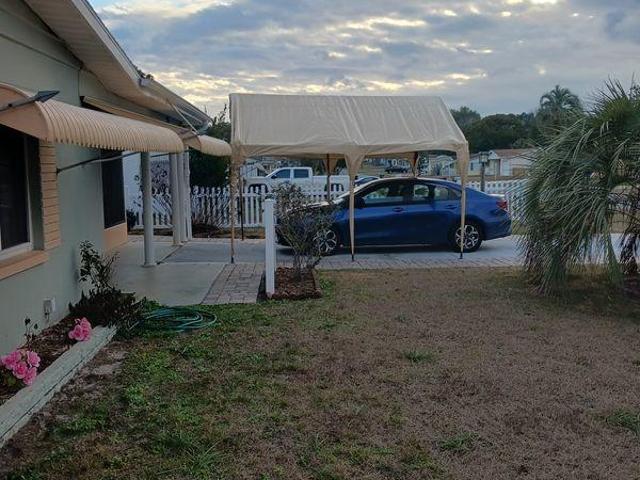Room for rent in Beverly Hills, Florida