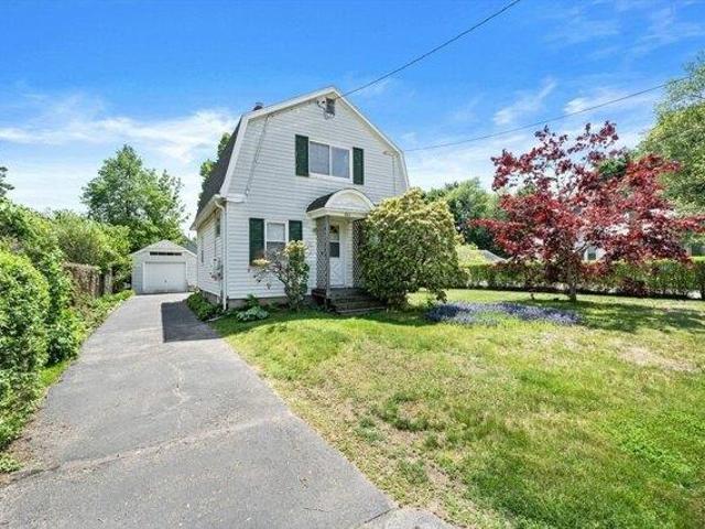House for sale in Beverly, Massachusetts