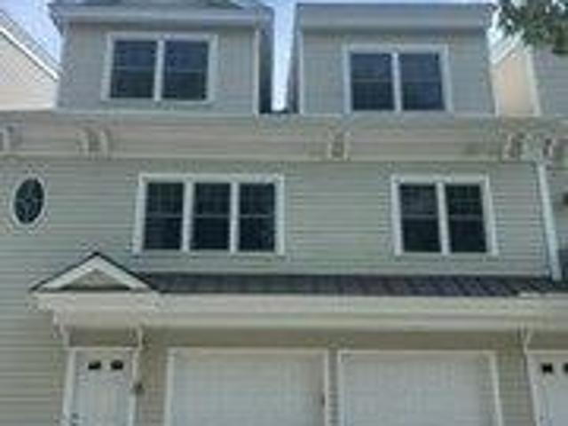 Condo for sale in Beverly, Massachusetts