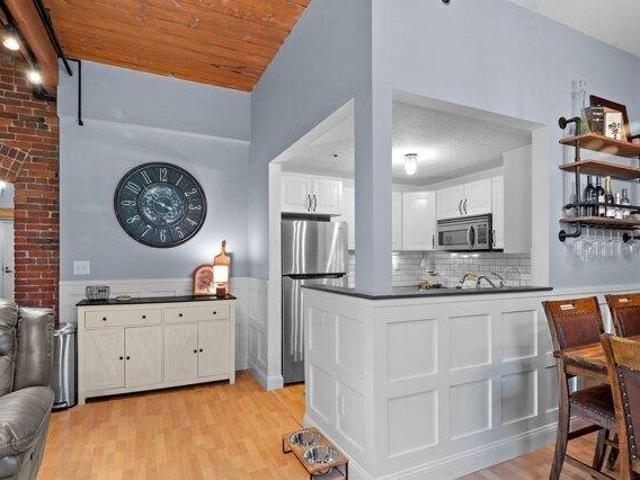 Condo for sale in Beverly, Massachusetts