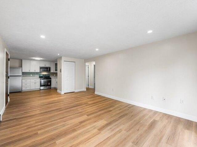 Condo for sale in Billerica, Middlesex County