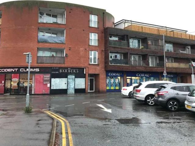 Apartment for sale in Slough