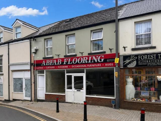 Flat for sale in Denecroft, Bromsberrow Heath