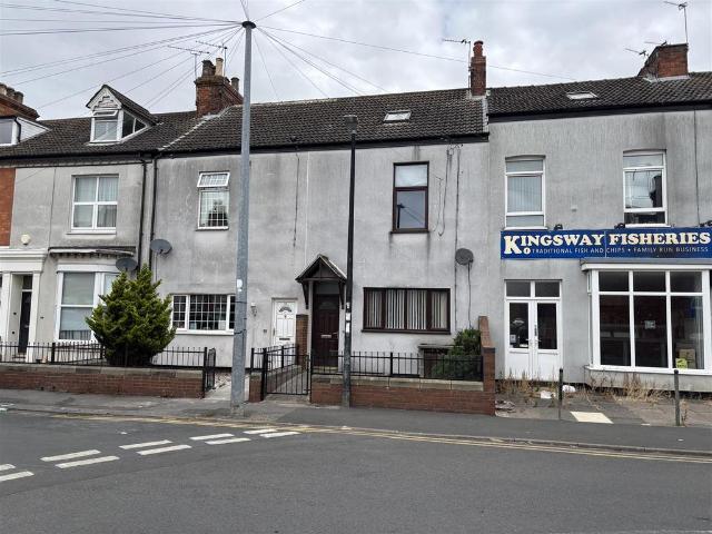 Flat for sale in Goole, East Riding Of Yorkshire