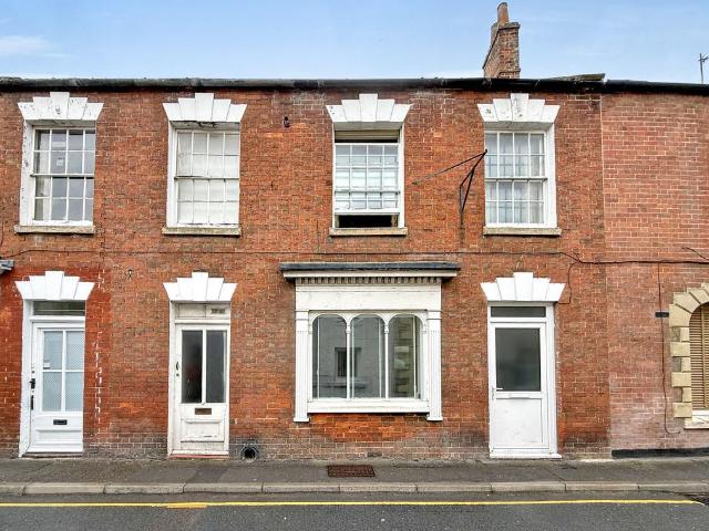 Flat for sale in Westbury, Wiltshire