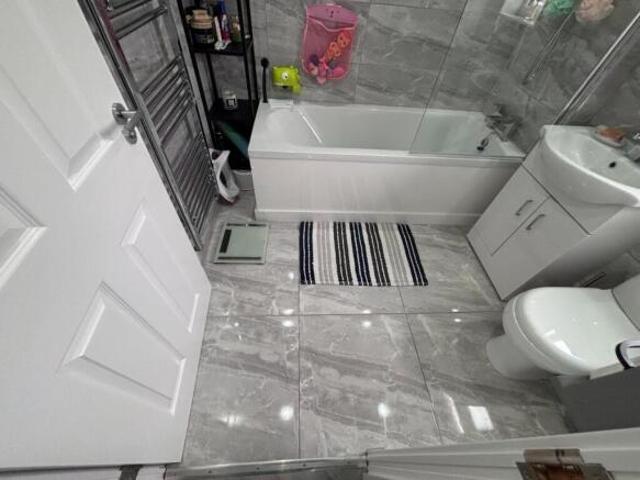 Apartment for sale in Slough