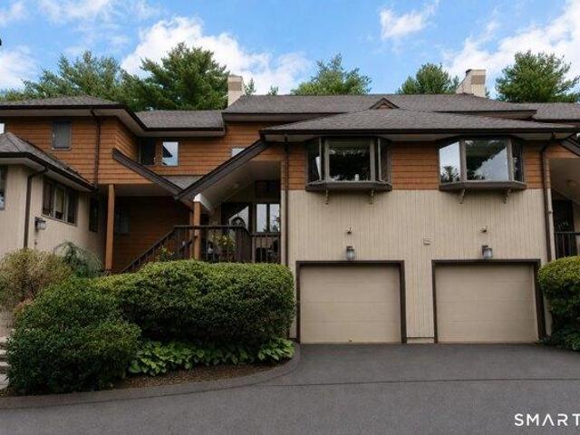 House for sale in Bloomfield, Connecticut
