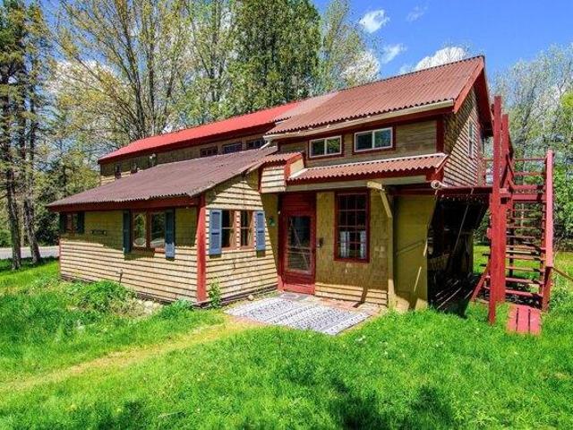 House for sale in Blue Hill, Maine