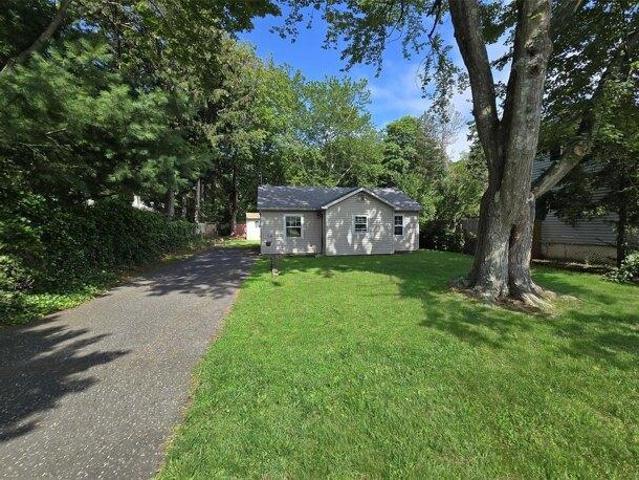 House for sale in Bohemia, New York