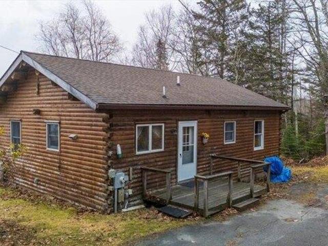 House for sale in Boothbay Harbor, Maine