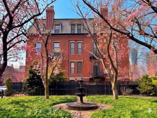 Condo for sale in Boston, Massachusetts