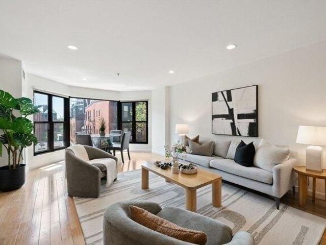 Condo for sale in Boston, Massachusetts