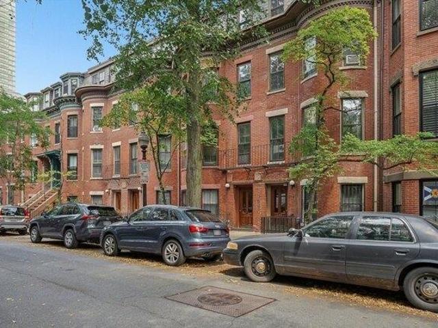Condo for sale in Boston, Massachusetts
