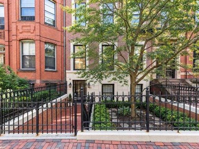 Condo for sale in Boston, Massachusetts