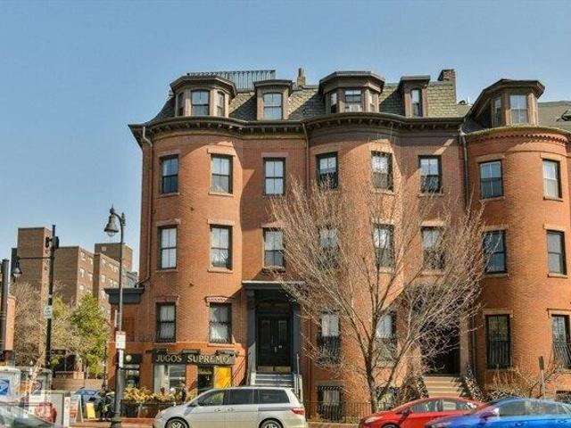 Condo for sale in Boston, Massachusetts