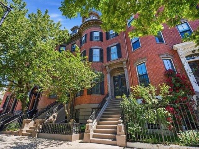 Condo for sale in Boston, Massachusetts