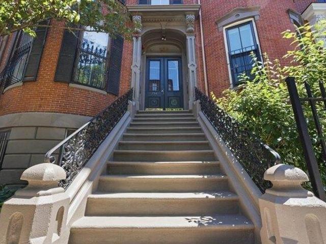 Condo for sale in Boston, Massachusetts