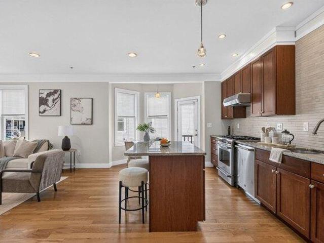 Condo for sale in Fields Corner, Boston