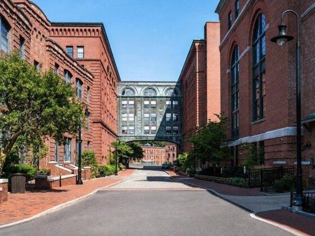 Condo for sale in Baker Square Condominiums, Boston