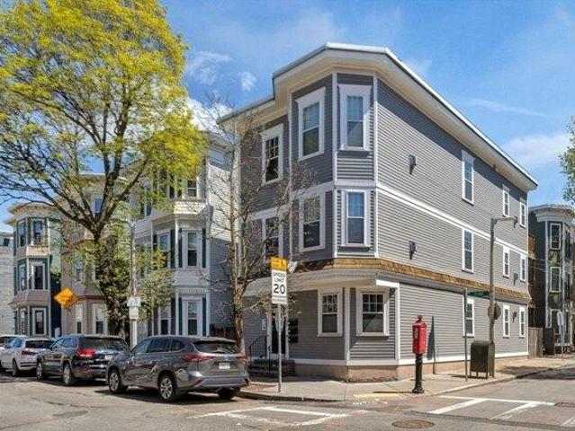 Condo for sale in Boston, Massachusetts