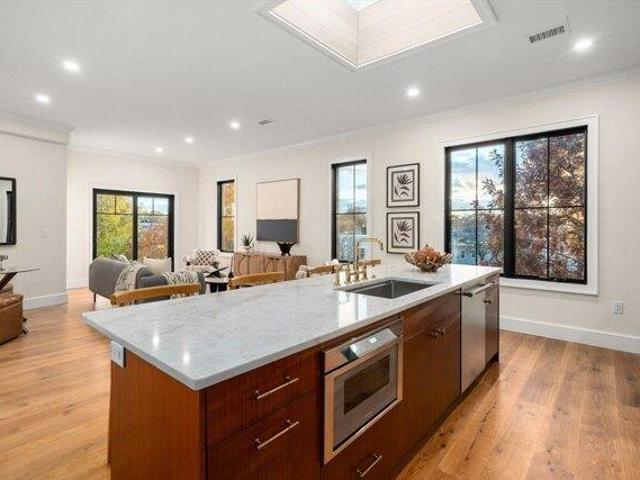 Condo for sale in South Boston, Boston