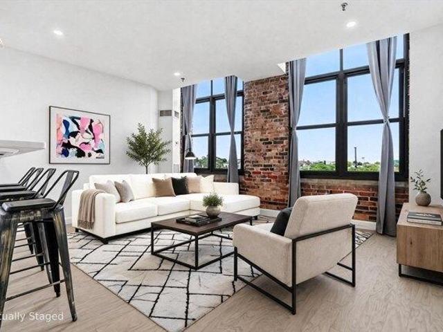 Condo for sale in Boston, Massachusetts