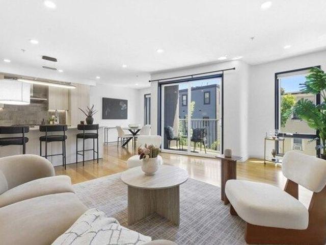 Condo for sale in Eagle Hill, Boston