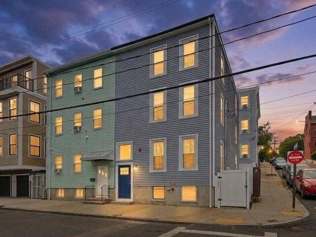 Condo for sale in Jeffries Point, Boston