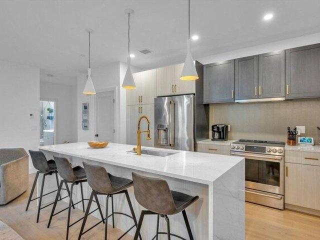 Condo for sale in West Roxbury, Boston
