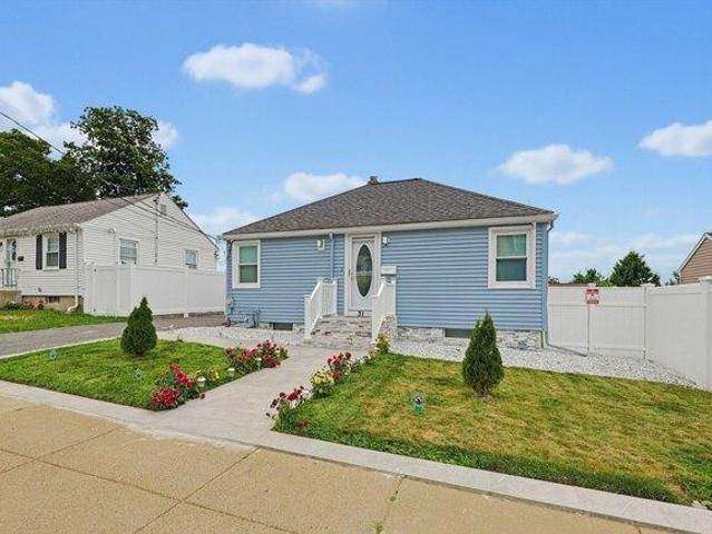 House for sale in Hyde Park, Boston