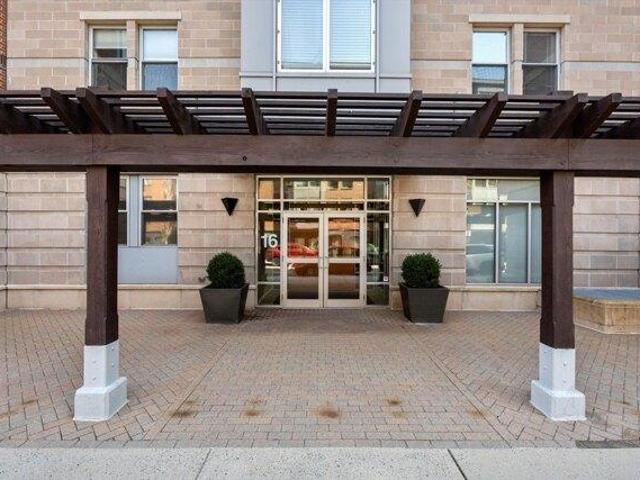 Condo for sale in Boston, Massachusetts