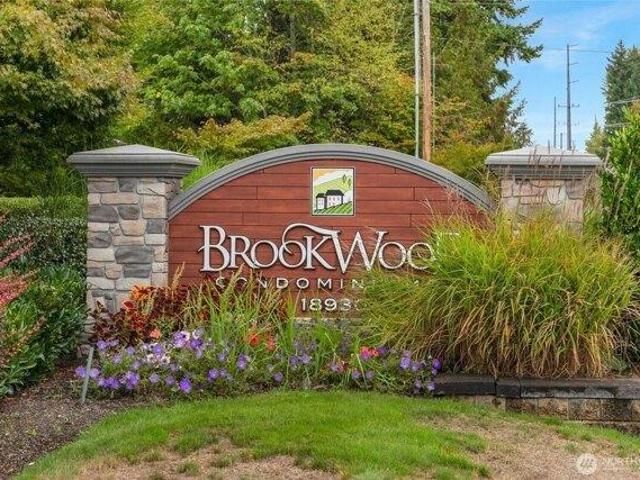 Condo for sale in Washington