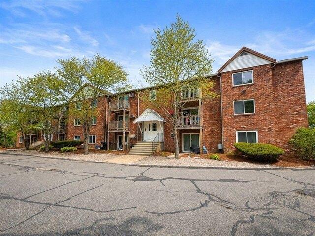 Condo for sale in Cataumet, Massachusetts