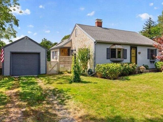 House for sale in Cataumet, Massachusetts