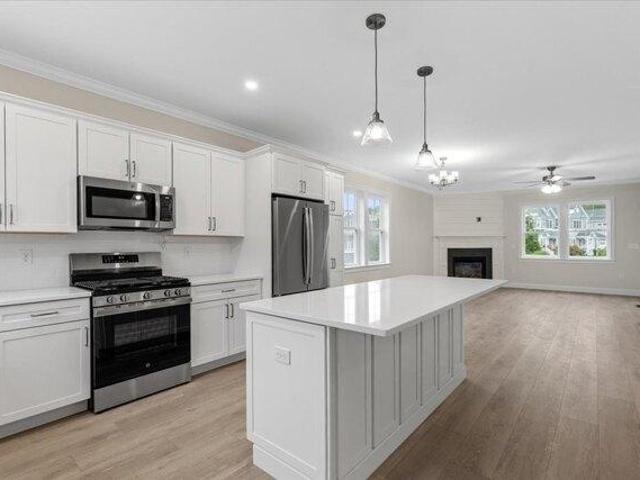 Condo for sale in Cataumet, Massachusetts