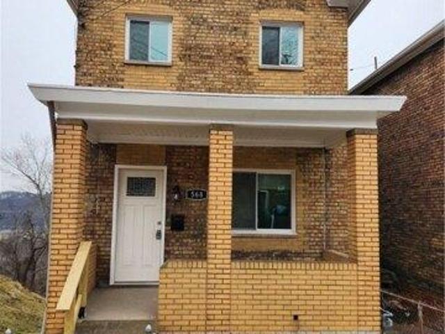 House for sale in Braddock