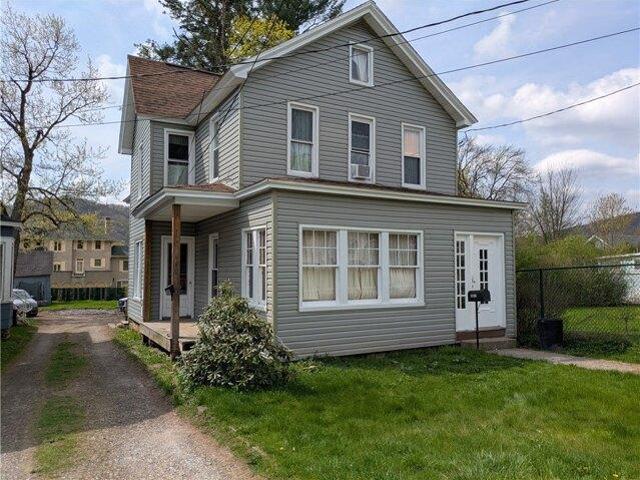 House for sale in Bradford, Pennsylvania