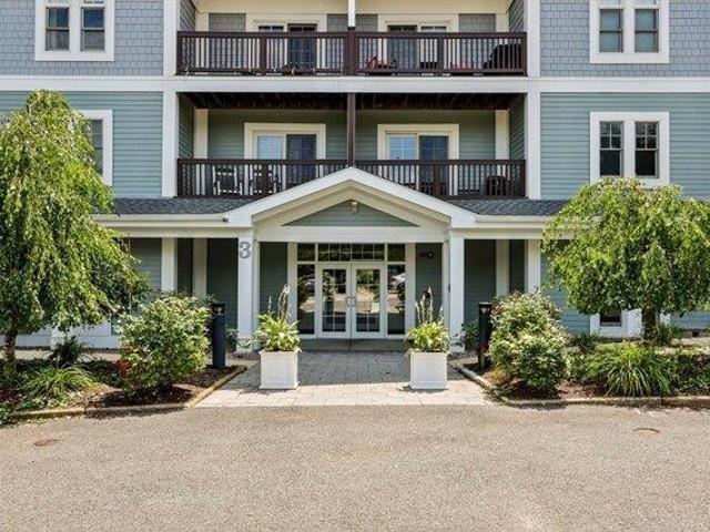Condo for sale in Braintree, Massachusetts