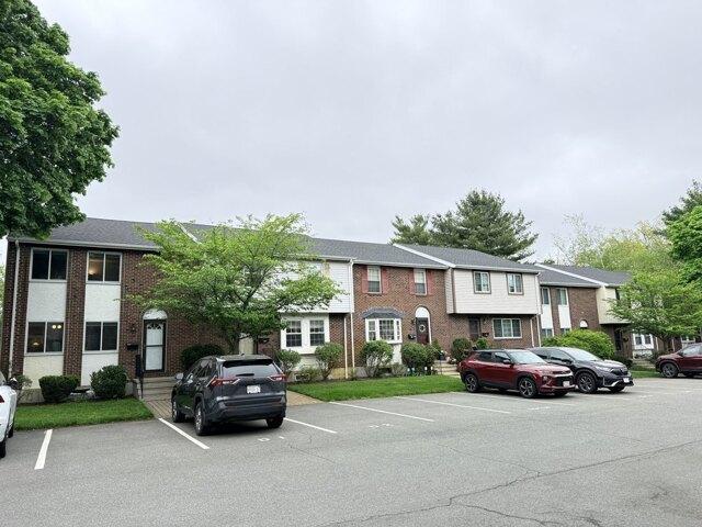 Condo for sale in Braintree, Massachusetts