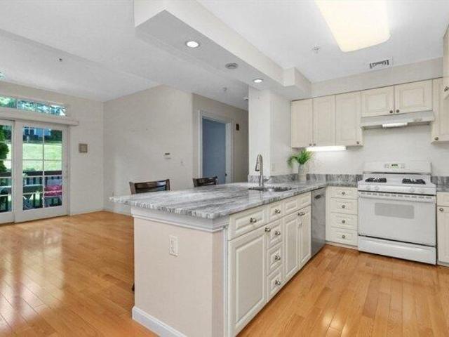 Condo for sale in Braintree, Massachusetts