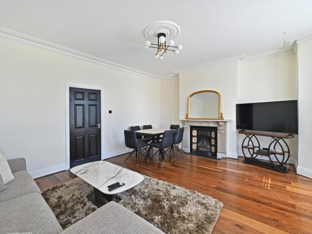 Apartment for rent in Palmers Green, Greater London