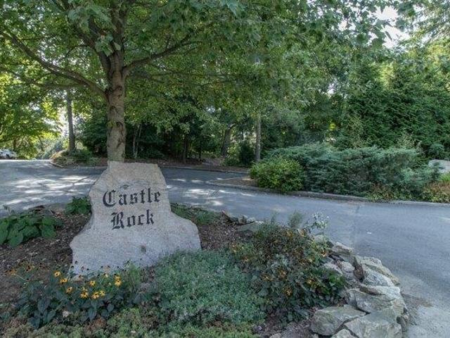 Condo for sale in Branford, Connecticut