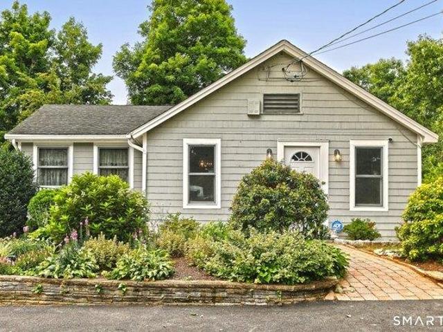 House for sale in Branford, Connecticut