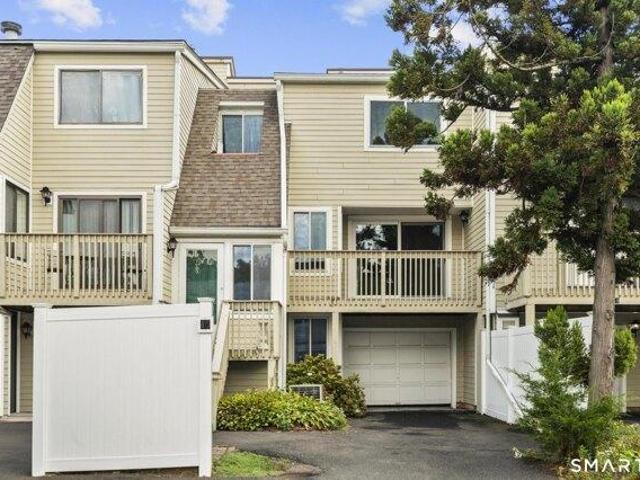 House for sale in Branford, Connecticut