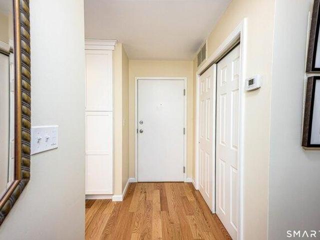 Condo for sale in Branford, Connecticut