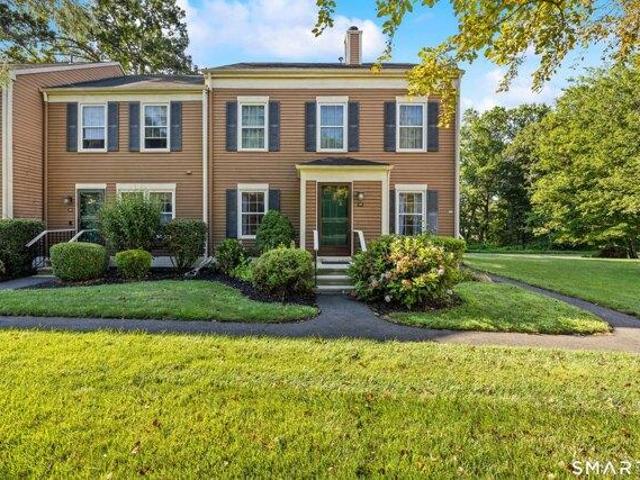 Condo for sale in Branford, South Central Connecticut Planning Region