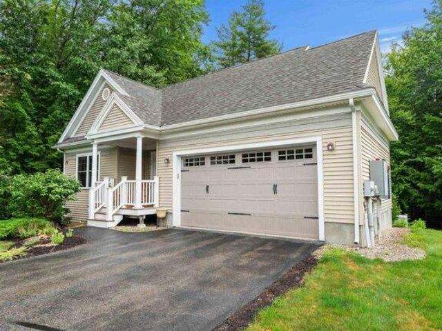Condo for sale in Brentwood, Rockingham County